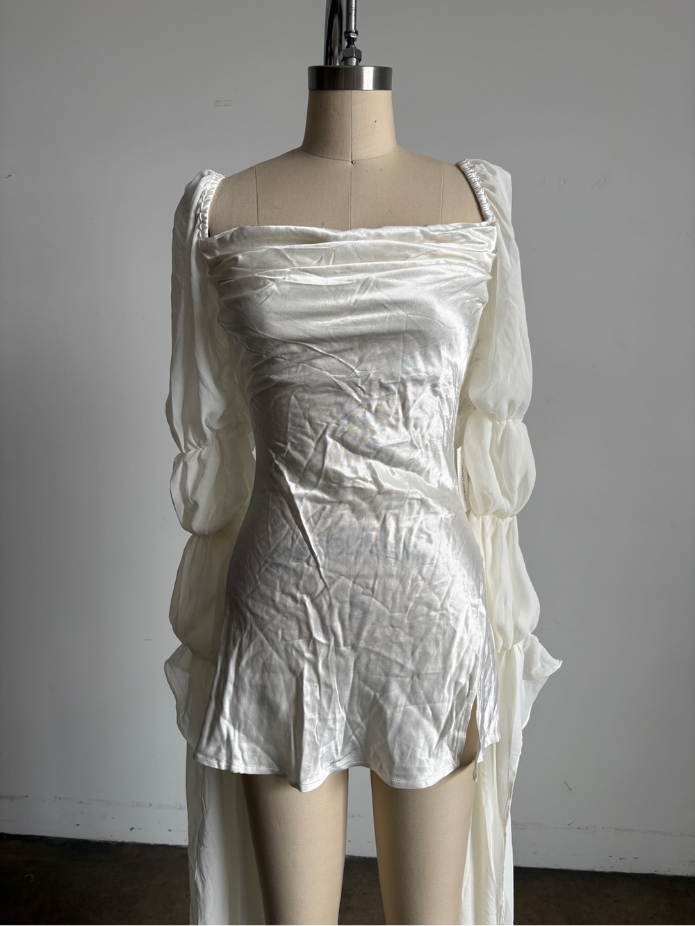 $329 NWT For Love And Lemons “Willow” Ruched Mini Dress Sz X-Large - Picture 6 of 9